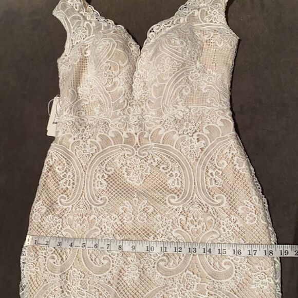 Women’s Bohemian Wedding Dress Size 8 NWT - Picture 13 of 15